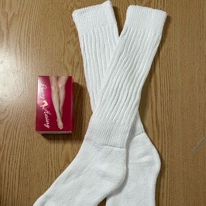 New Hooters Girl Uniform Suntan Pantyhose A B C D Q & White XL Length Socks O/S